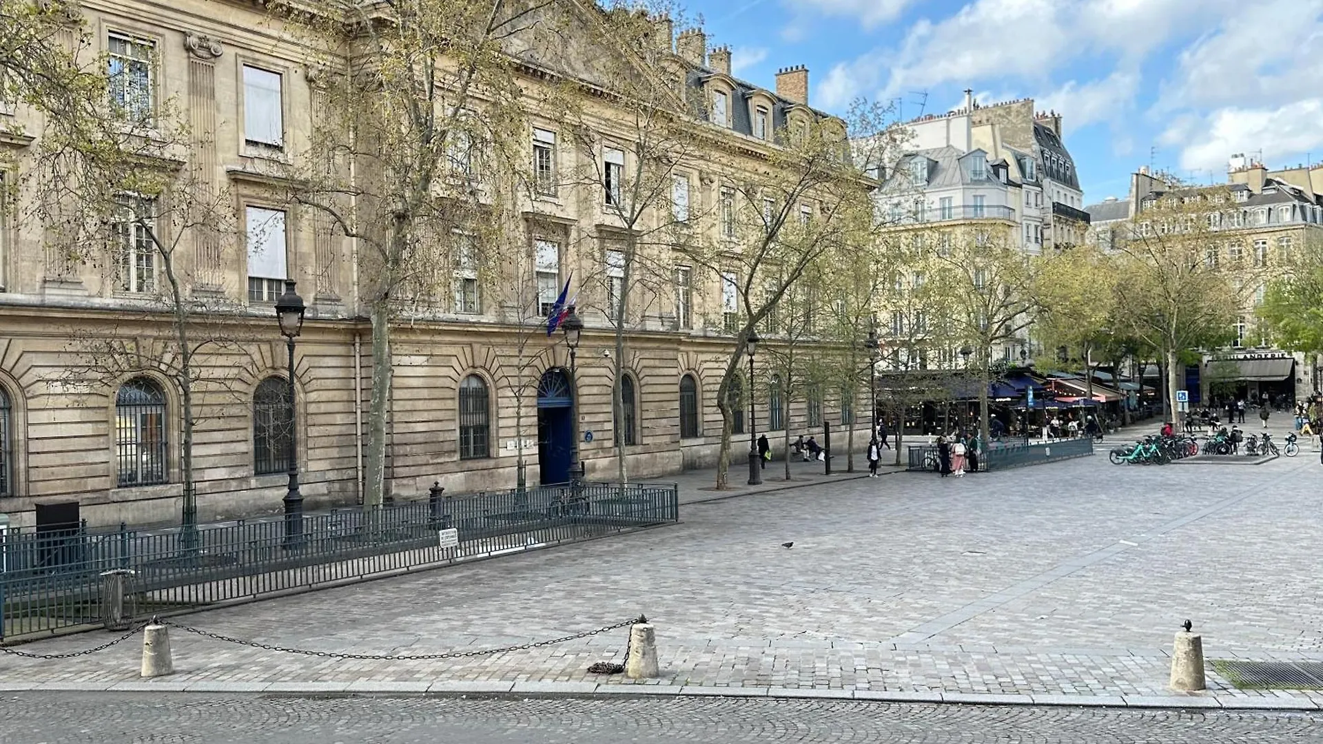 Saint-Louis Apartment - Luxury High End Renovated Apartment - Heart Of Le Marais - Hotel De Ville Paris France